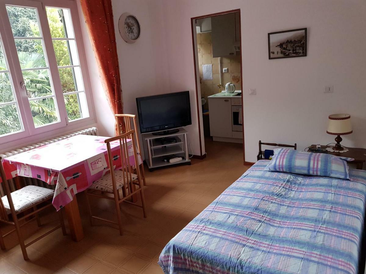 Casa Ubaldo Appartement Cannero Riviera Buitenkant foto